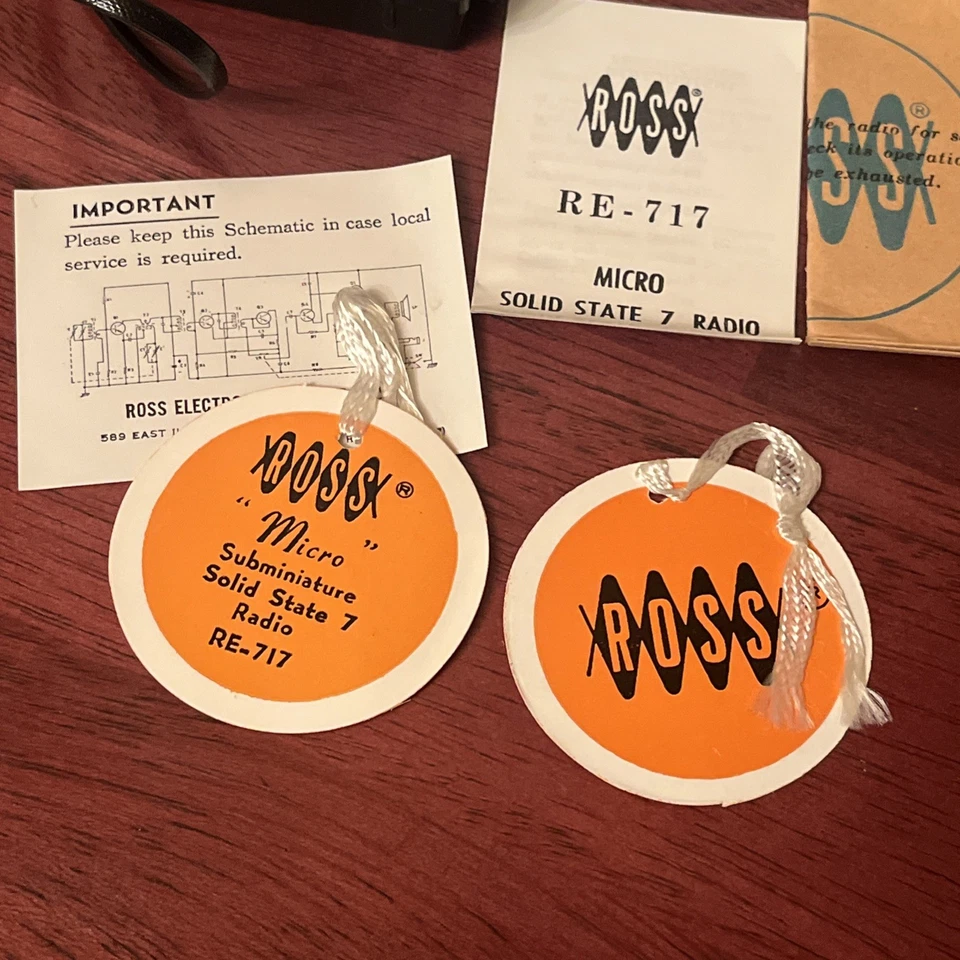 Vintage Ross 7 Micro Solid State RE-717 Micro Radio Ultra Rare Tested - Image 2 of 4