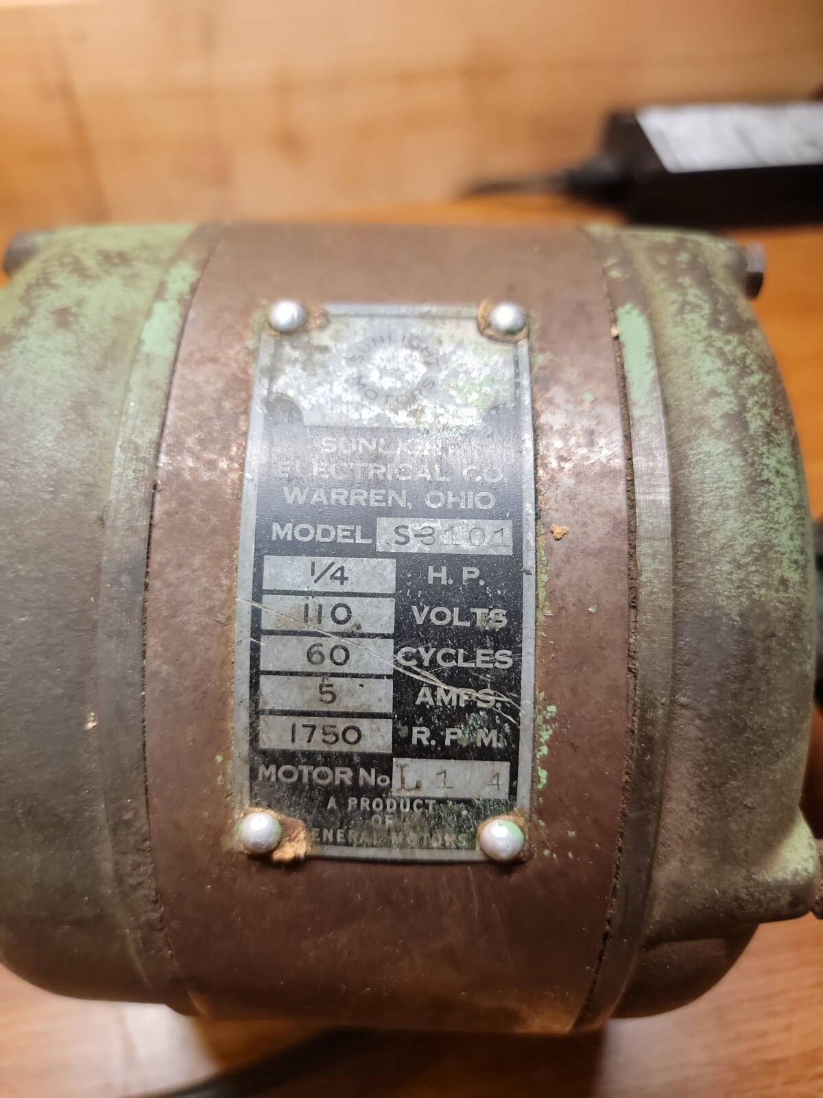 Vintage Sunlight Electrical 1/4 Hp 110 Volts 1750 Rpm Electric Motor