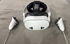 Meta Quest 3S 128GB Standalone VR Virtual Rea...