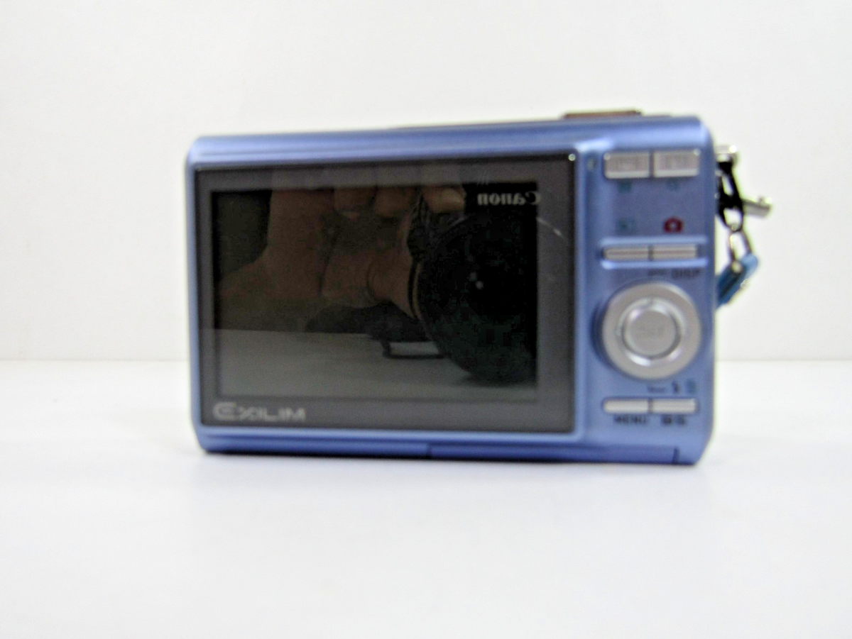 Casio EXILIM EX-Z75 7.2MP Digital Camera | eBay