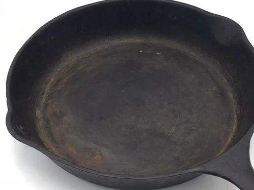 Wagner Ware Sidney O Cast Iron Skillet 105C Wagner #8 Vintage 10" Fry Pan