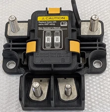 3754576C92 International 200 / 200 AMP PDM Mega Fuse Power Block 3754576C91