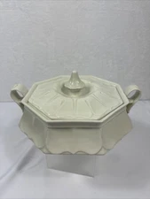 Vintage Red Cliff Ironstone Sydenham Round Covered Vegetable Bowl Petal Design