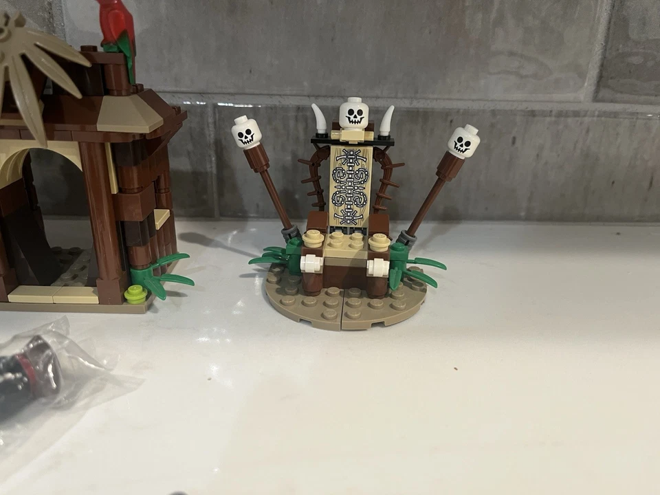 LEGO 4182 POTC Cannibal Escape INCOMPLETE, Philip Swift, Yeoman Zombie SEE PICS! - Image 3 of 4