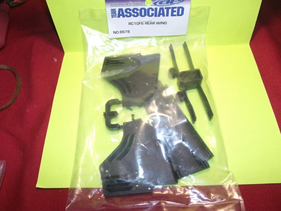 Team Associated Rc10F6 Rear Wing 8678 - Image 3 of 3
