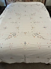Hand Made Embroidered Table Cloth 64"X80 French Country Grandma Core Cottage