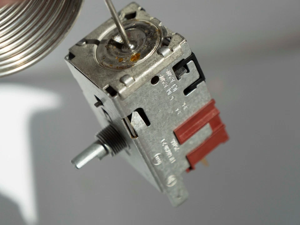 Danfoss THERMOSTAT 077В2099  Fridge  Freezer AEG, Electrolux, Rosenlew, Zanussi  - Image 3 of 4