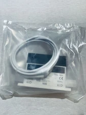 Entegris InVue Electronic Flowmeter 4400–T1–F02–B06–A–P8–53 MODEL 4400