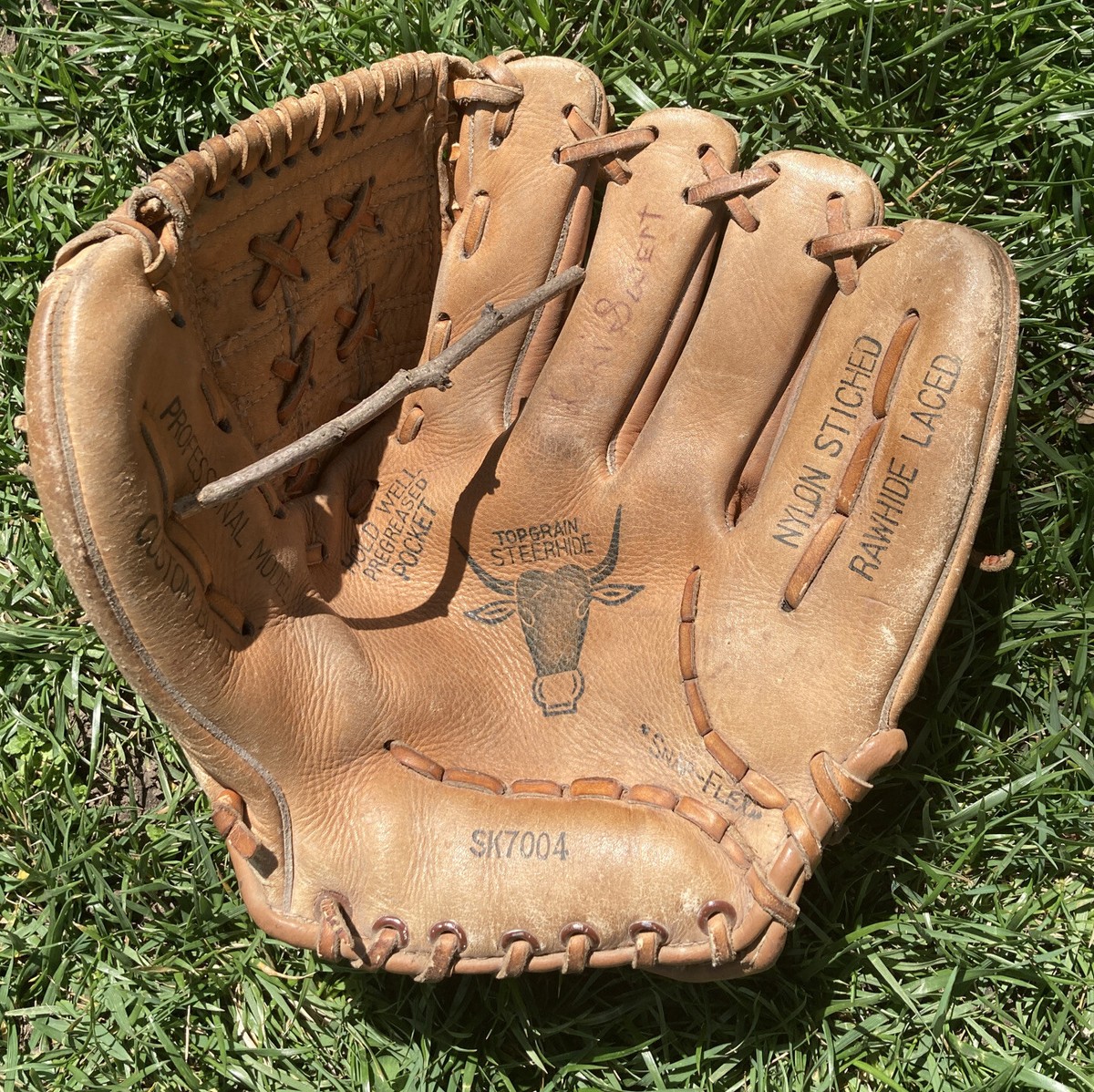 Vintage National Sporting Goods Corp Leather Baseball Glove SK