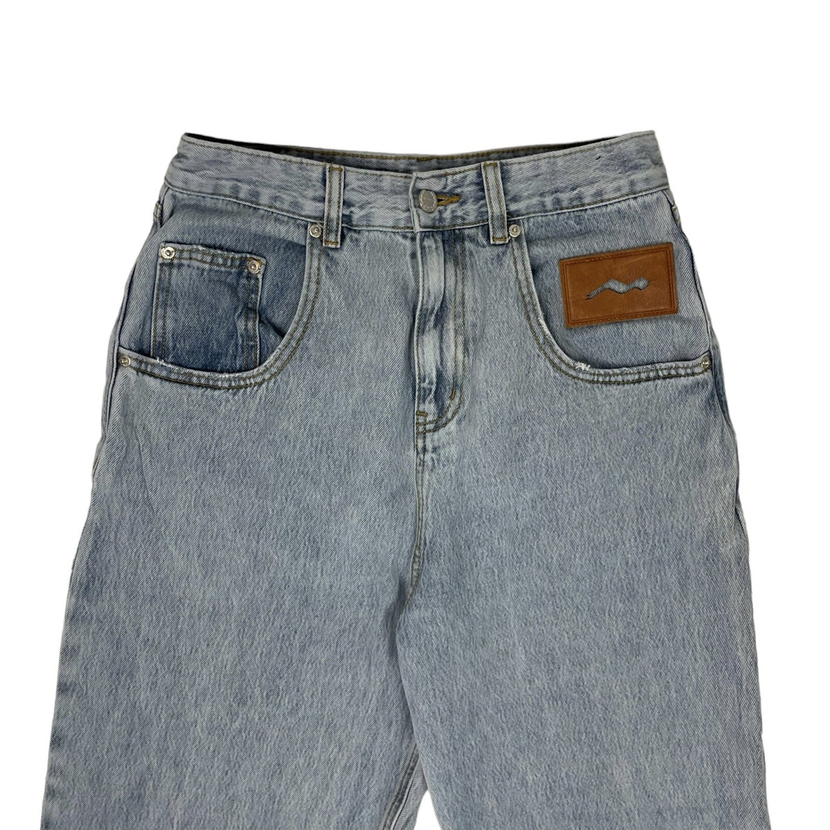 s-l1200.jpg s-l1200.jpg