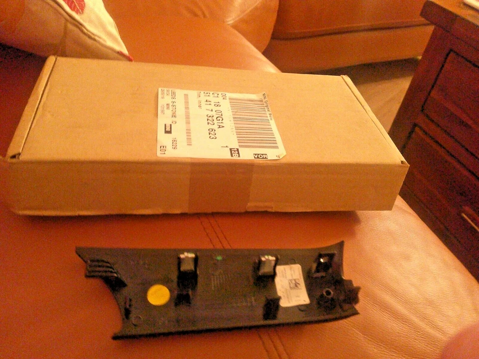 GENUINE Mini F55 Door Handle Interior Trim Cover Front Left N/S Piano Black - Image 2 of 4