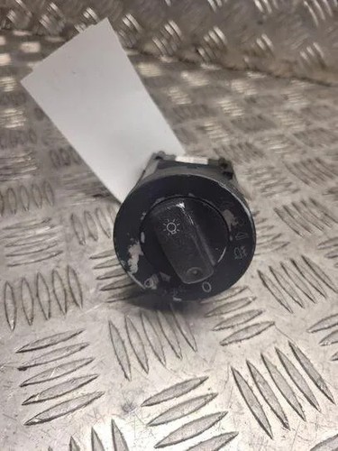 AUDI A4 Cabrio 8H7, B6, 8HE, B7 Scheinwerferschalter 8E0941531A 2.50 23936421