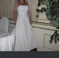 Maggie Sottero White Wedding Dress Size 6