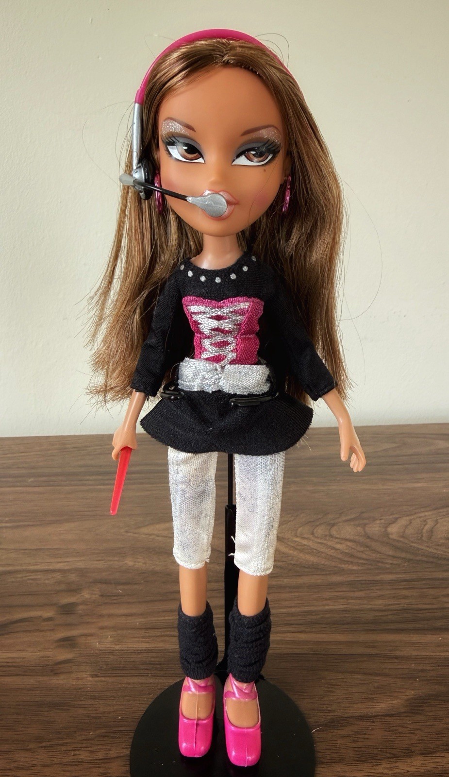 Vintage & Original 2001 Bratz Star Singerz Yasmin 1st Edition Doll