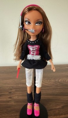 Vintage & Original 2001 Bratz Star Singerz Yasmin 1st Edition Doll