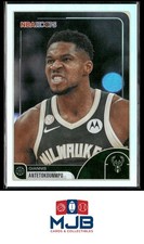 2025-26 Hoops Giannis Antetokounmpo #165 Milwaukee Bucks