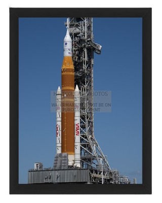 ARTEMIS II ROCKET ON LAUNCH PAD 8X10 FRAMED PHOTO