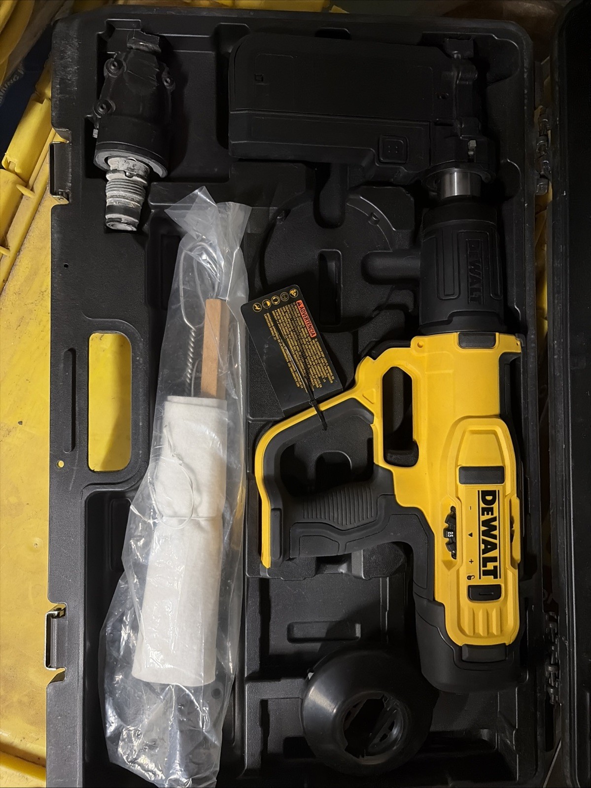 DEWALT DFD270MK Full Auto .27 Cal Powder Actuated Tool Mag Single Shot Kit