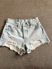 Levi's 501 Women's Light Wash Cut-Off Denim Shorts W24 High Rise 5-Pocket