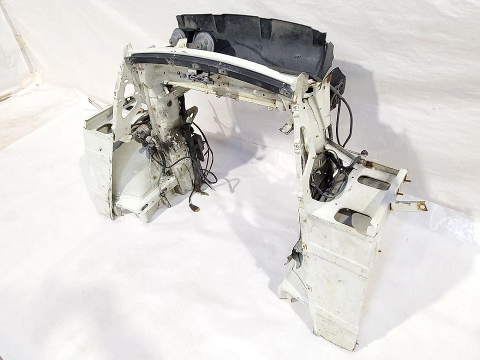 1992 1993 1994 1995 Porsche 968 3.0L OEM Radiator Core Support - Image 3 of 4