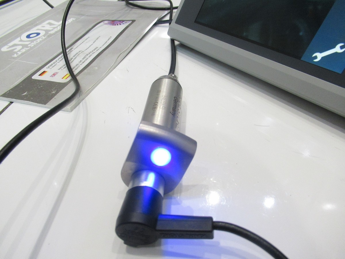 KARL STORZ C-MAC 8403-ZX VIDEO MONITOR+C-MAC S 8403 XSI IMAGER