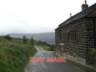 FOTO KNOWL TOP LANE SADDLEWORTH DIESE SCHMALE SPUR LIEGT HOCH ÜBER DEM ZAHMEN TAL