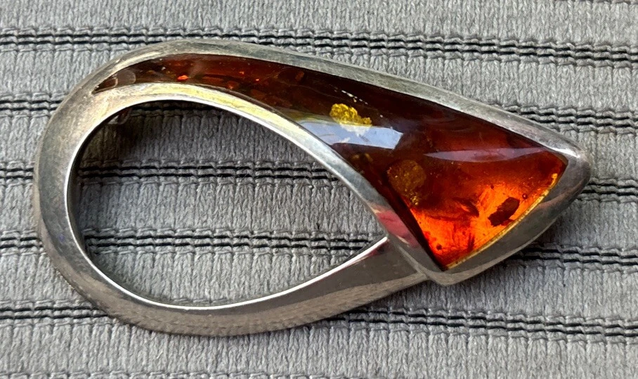 ¿Exquisita Polonia vintage? Broche grande modernista ámbar báltico de plata de ley