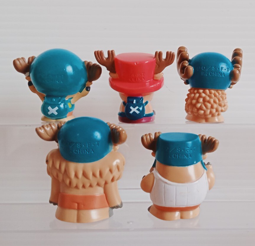 One Piece Finger Puppet Monkey Sanji Zoro Nico Robin Nami Camie