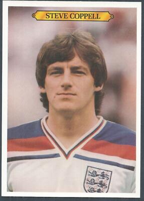 Topps Spotlights - 1980 - #14 - Manchester United & England - Steve Coppell