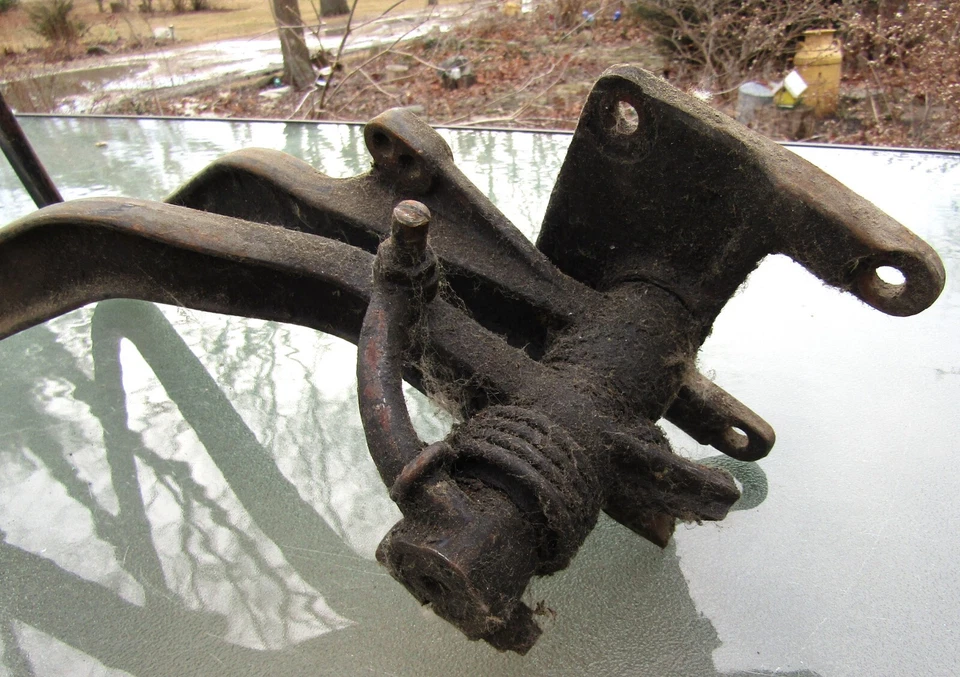 1930s Possible Lincoln Series K Model Clutch Pedal Brake Pedal Assembly V-12 ??? - Image 4 of 4