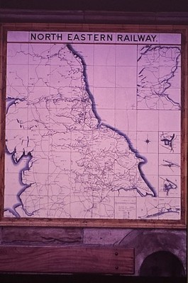 ORIGINAL 35mm SLIDE NER TILED MAP. At Middlesbrough Station Platform, 1982