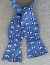 Vineyard Vines Silk Bow Tie Blue Sailboats Self-Tie Handmade in USA 2.5"
