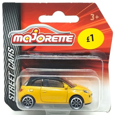 Majorette OPEL Adam Yellow / Black Roof 1:55 (3'') Short Package