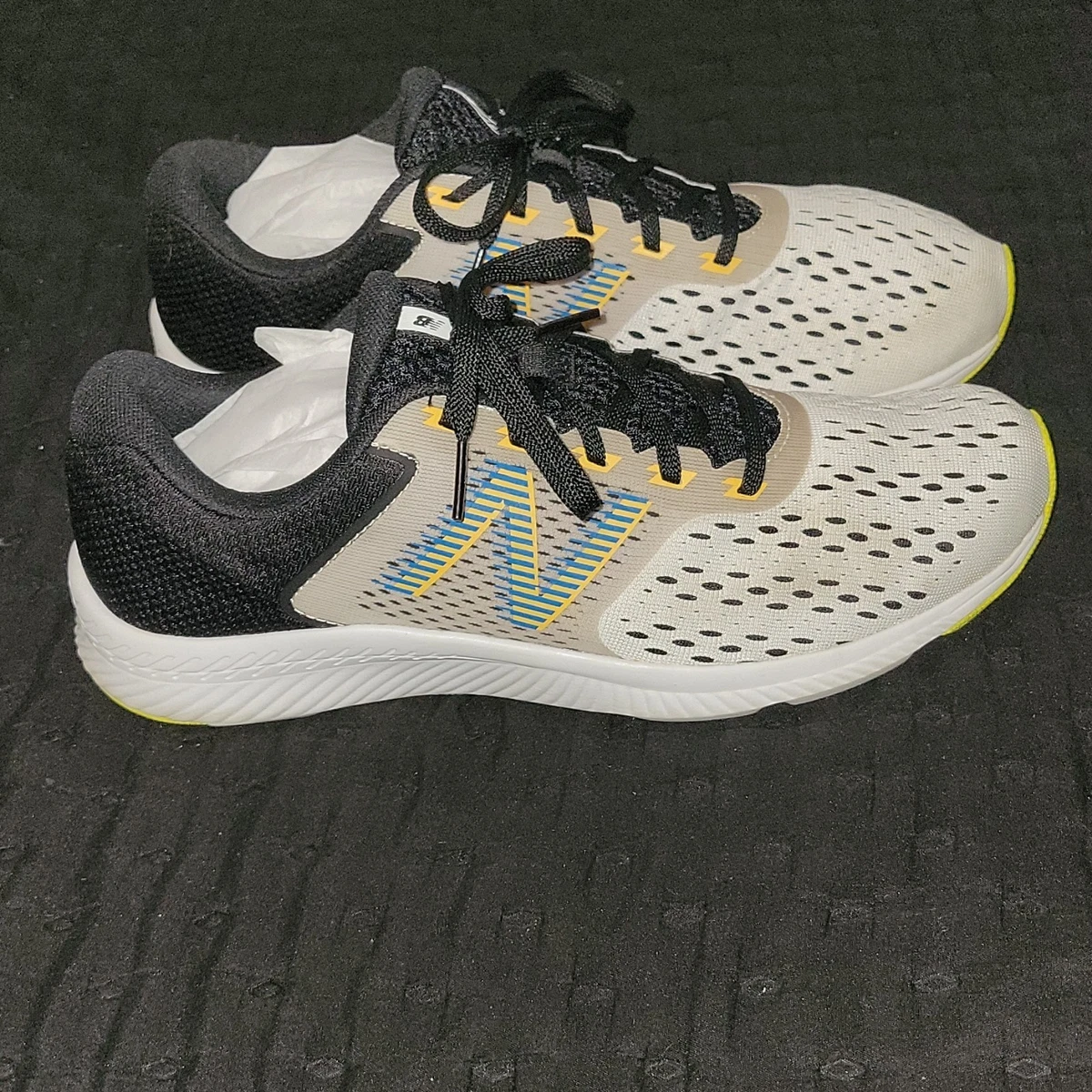 New Balance 890 Yellow Black White for Sale | Authenticity  display picture 3