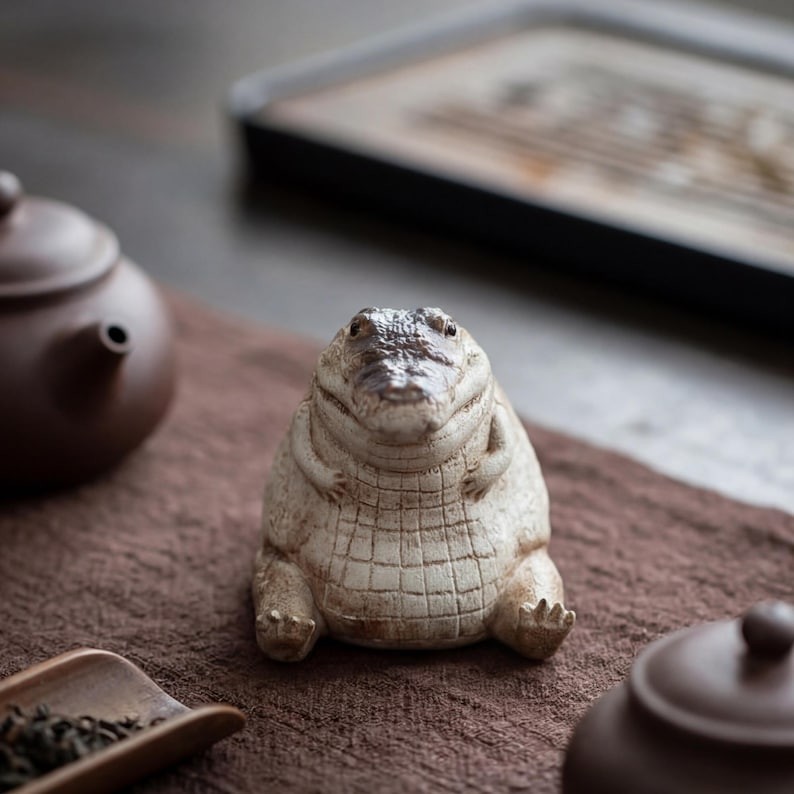 Alligator Figurines Mini Crocodile Tea Figurine Resin Chubby