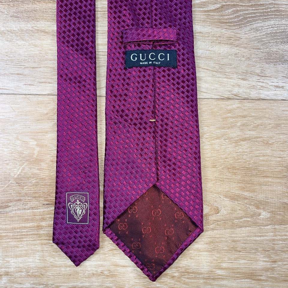 正品古驰 Iridescent 篮子编织粉色紫红色丝绸领带 3.75 宽 — 第 4/4 张图片