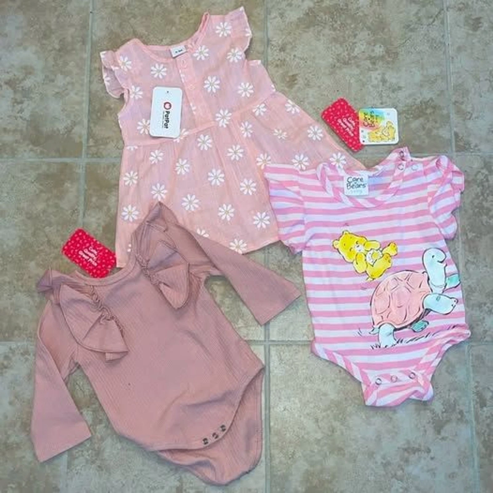 NEW WITH TAGS: 3-Piece Baby Girl Clothing Bundle Size 3-6M NWT