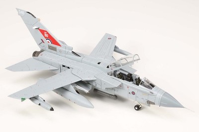 Hobby Master 1/72 Tornado GR.Mk 4 ZA554 RAF No.31 Sqn