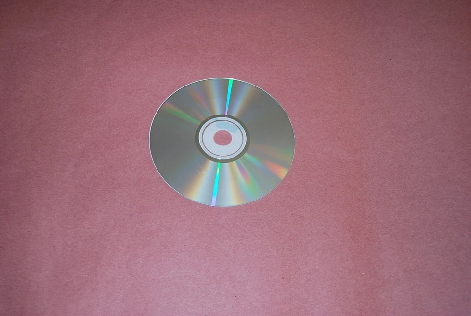 1000 Best Solitaire Games PC CD-Rom Game by Cosmi for Windows 95 - Image 2 of 2