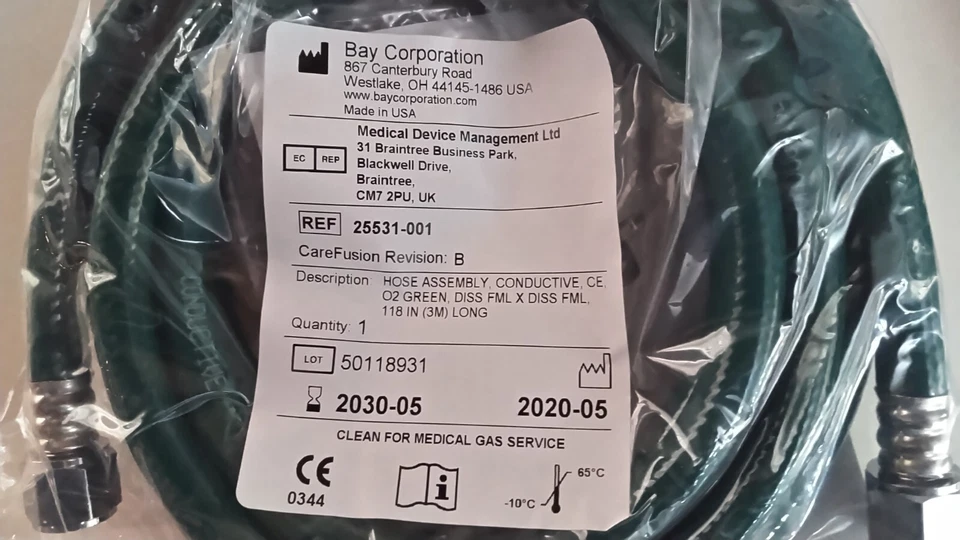 Manguera Medical Green Oxygen Bay Corporation 25531-001, 118" de largo. Foto 2 de 2