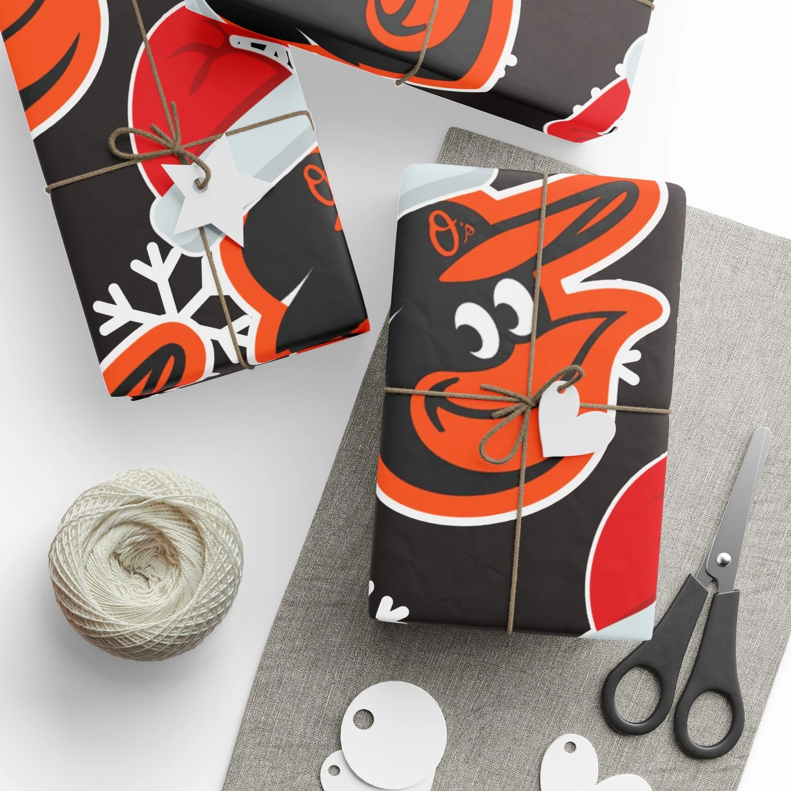 Baltimore Orioles Wrapping Papers, Christmas Gift Wrap, Baseball Team Holiday