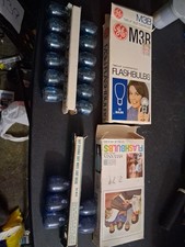 GE M3B Flashbulbs NOS 12 Count -One Dozen Bulbs
