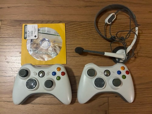 Cuffia aperta per gaming con archetto flessibile e microfono a condensatore ipercardioide Cuffia aperta per gaming con archetto flessibile e microfono a condensatore ipercardioide