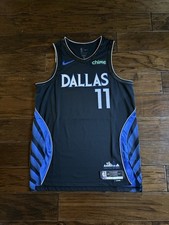 Nike Dallas Mavericks Jersey City Edition Kyrie Irving Size 48/L NWOT