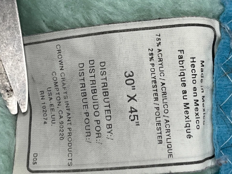 Cobertor de bebê de pelúcia macio vintage Winnie the Pooh and Piglet pastel Disney 30”x45” - Imagem 4 de 4