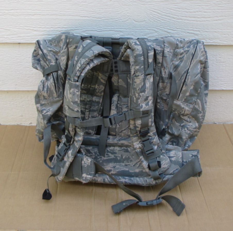 London Bridge Trading LBT-1749B Ten Pocket Rucksack w/ Alice Frame