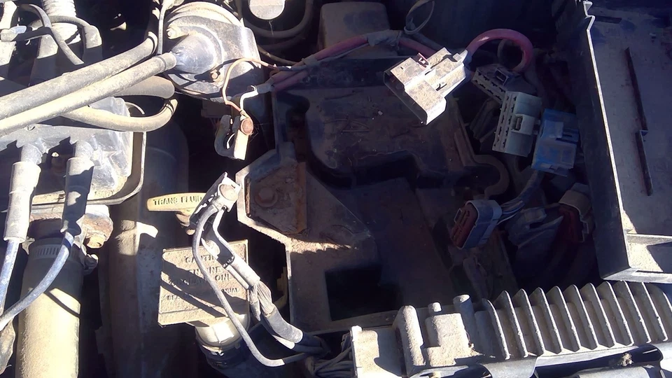 2001-03 Chrysler Voyager Complete Battery Box Mount Tray With Hold Down Oem 3.3l - Image 2 of 4