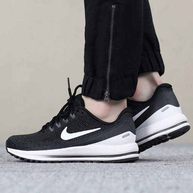 nike zoom air vomero 13