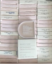 Mary Kay Day Radiance Cream Foundation .5oz Vintage Choose Your Shade New.