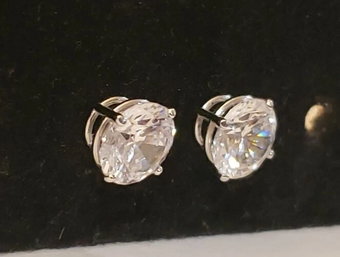 Aretes Epifanía enchapados en platino Diamonique circonita cúbica 7 mm, 2,50 cttw Foto 2 de 4